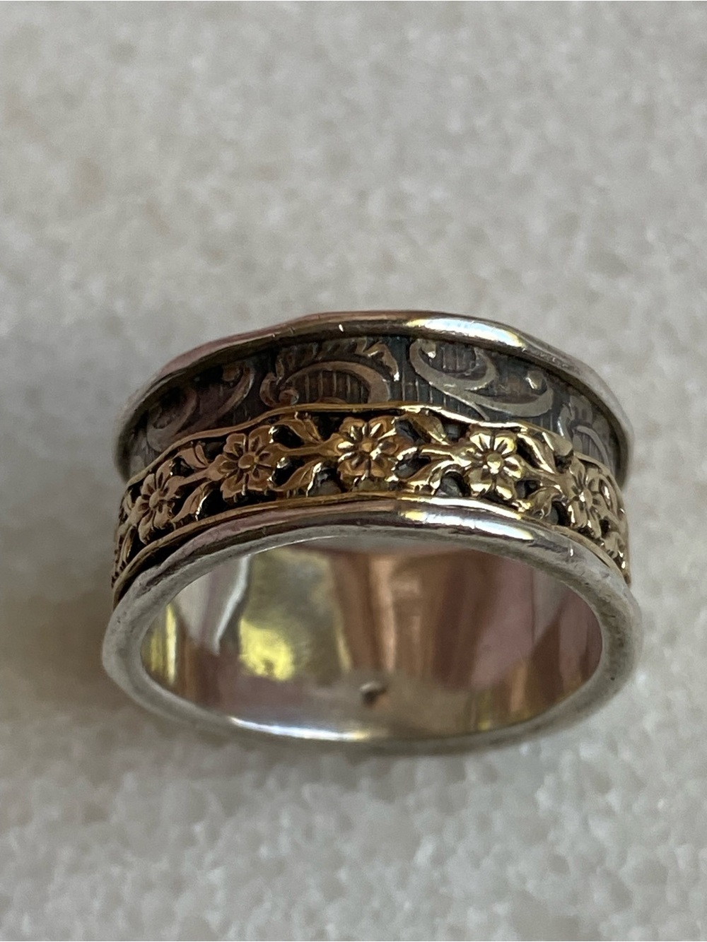 14k Gold & Sterling Floral Spinner Ring - Picture 5 of 9